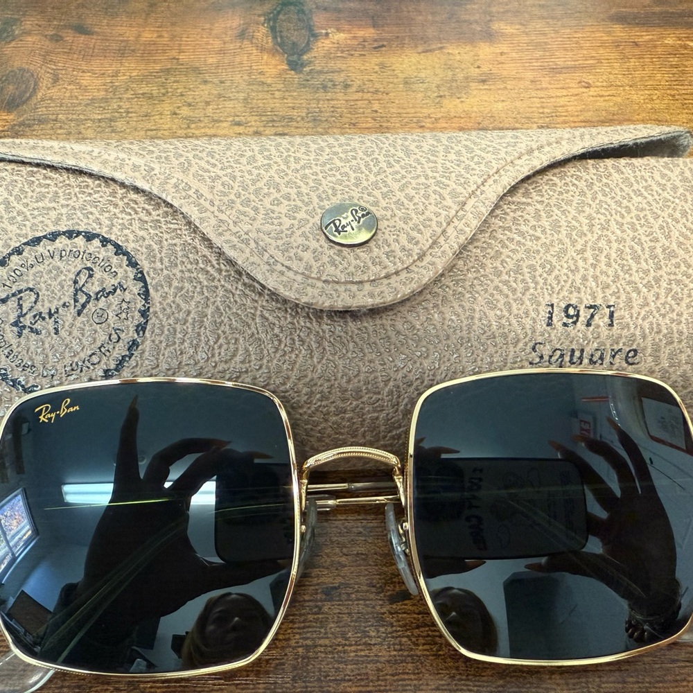 SQUARE 1971 LEGEND GOLD